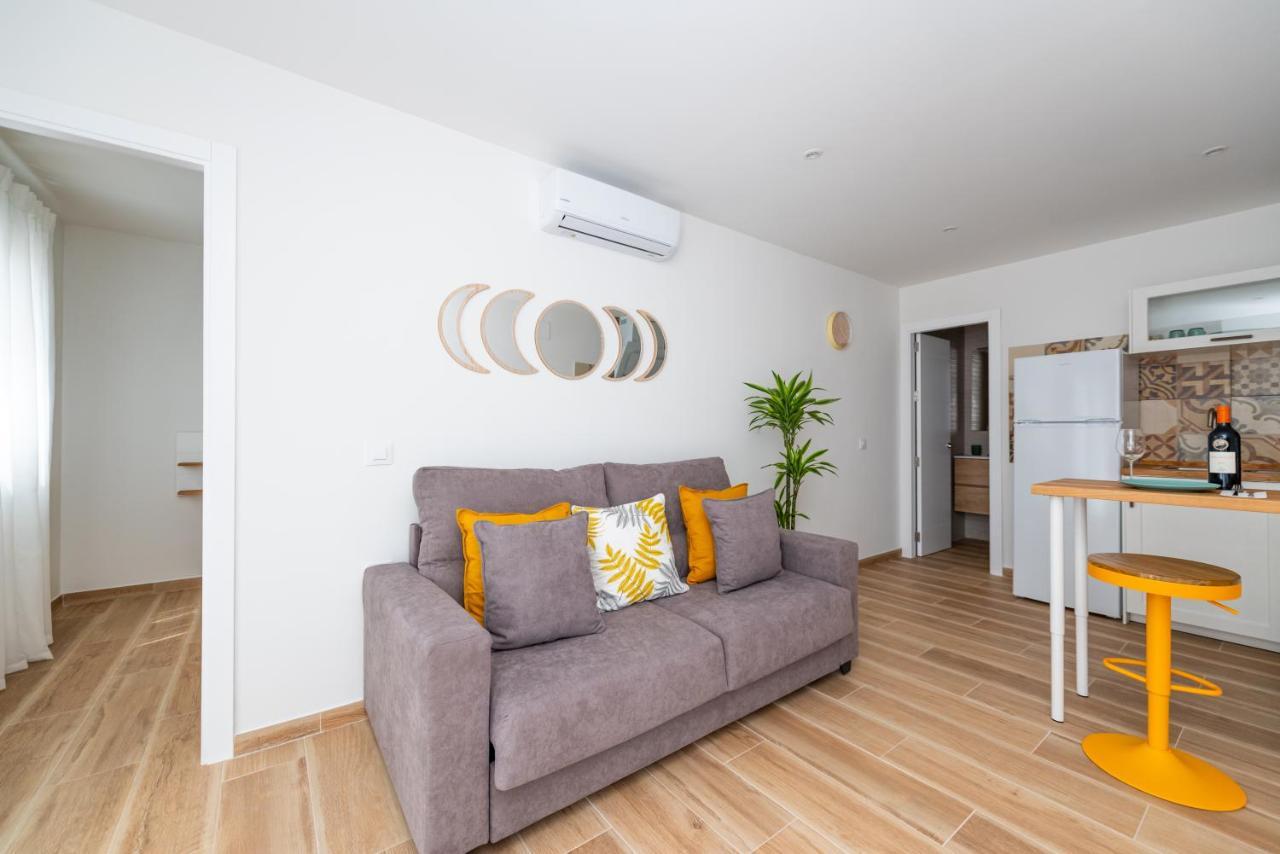 Apartamentos Martin Roio Вехер де ла Фронтера Екстериор снимка